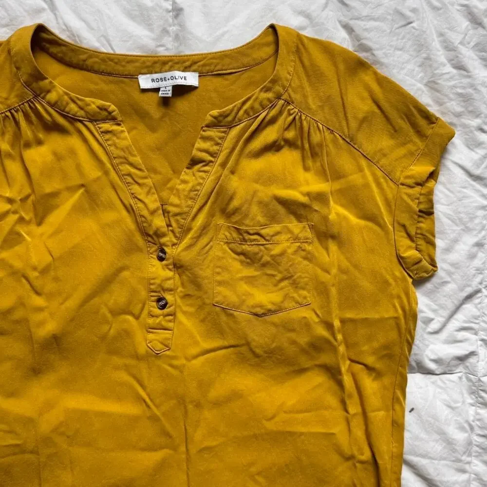 rose + Olive Golden yellow lightweight flowy top‎ sz L boho cottagecore boxy